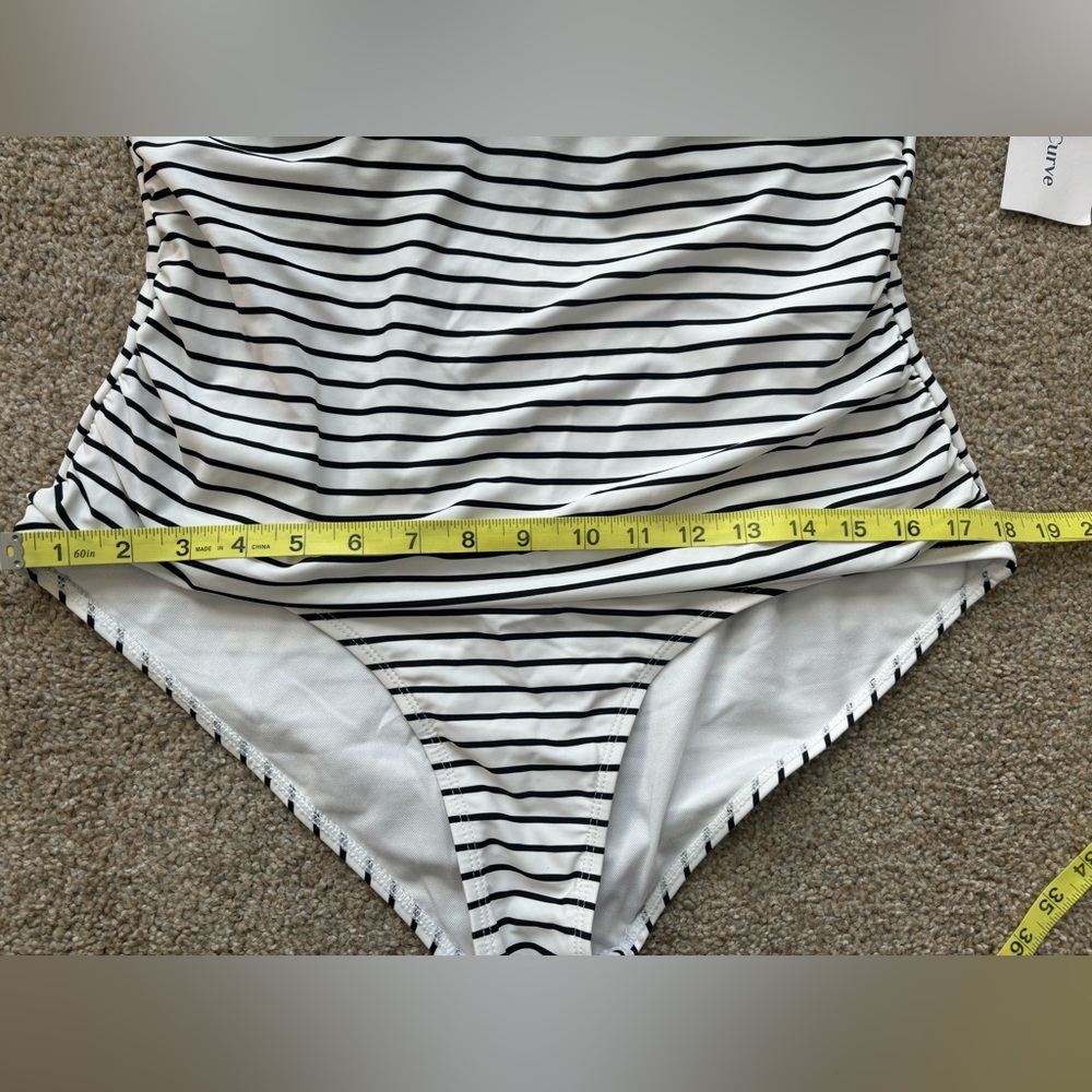 NWT MEET CURVE Black and White Stripes One Piece Swimsuit Size XL - Picture 8 of 8